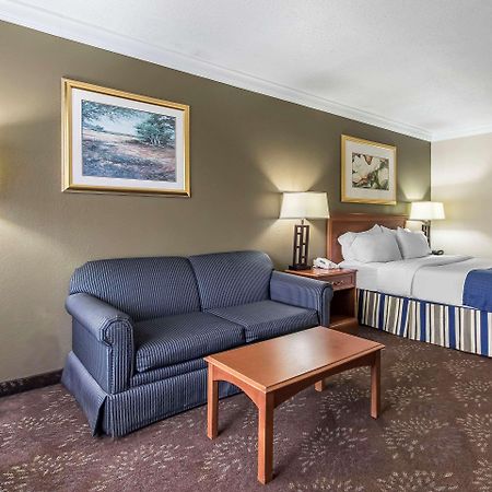 Clarion Inn Морган-Сити Экстерьер фото
