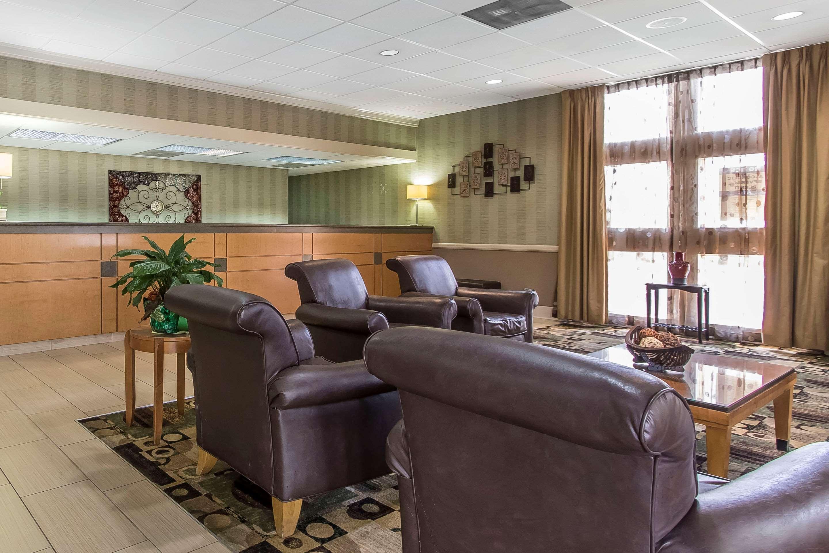 Clarion Inn Морган-Сити Экстерьер фото